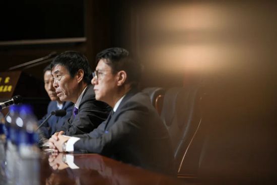 伊人自拍视频