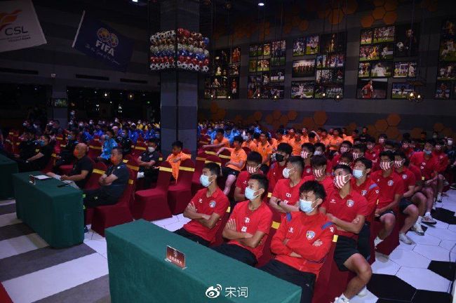 黑人上司好猛我好爽中文字幕