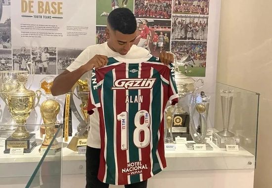 男男小说黄色